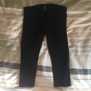 Gap Maternity Capri Leggings - Medium